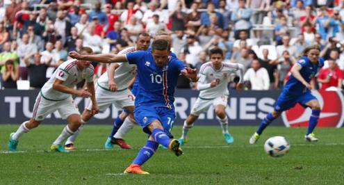 ايسلندا تثير فزع الفرنسيين وتعيدهم إلى ذكريات يورو 2004 المريرة 